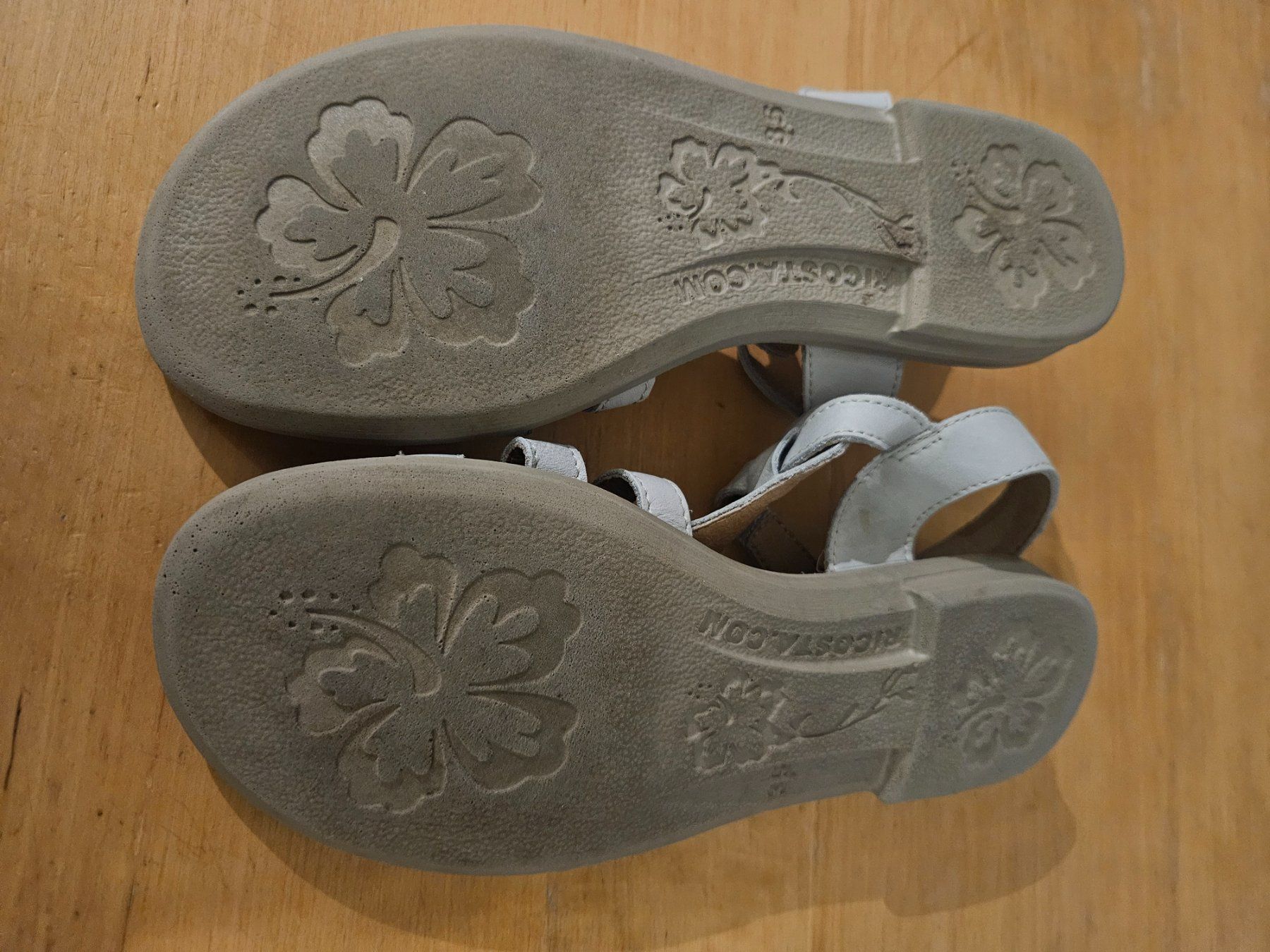 Ricosta Scarpe per ragazze: Sandalen Grösse 35 – Usato da Marthalen venduto da Himbeersugus 1
