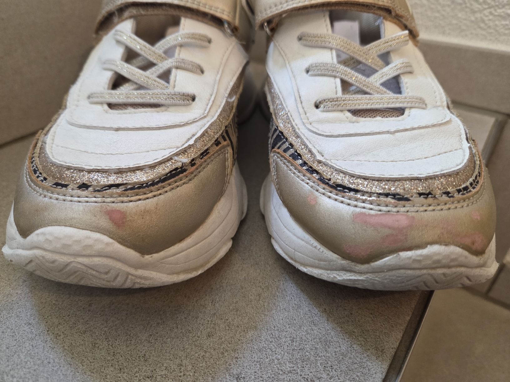 Scarpe per ragazze: Coole Mädchen Schuhe Grösse 37 – Usato da Schlierbach venduto da smeralda1313 2