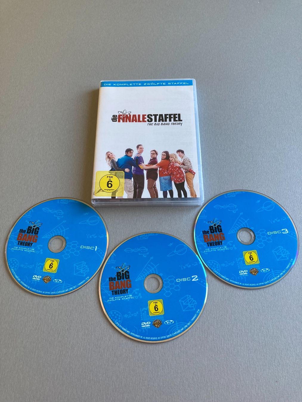 Tutti i DVDs: Big Bang Theory - 5 DVD-Boxen – Nuovo (secondo la descrizione) da Wald ZH venduto da Liedermacher 6