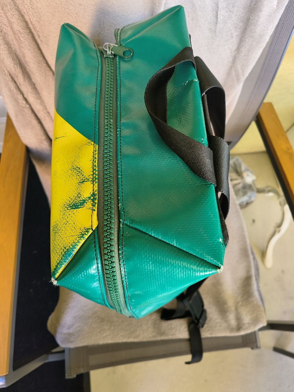 Freitag Zaini: Freitag, grosser Laptop Rucksack, ab 5.-- – Usato da Cham venduto da Sakota 6