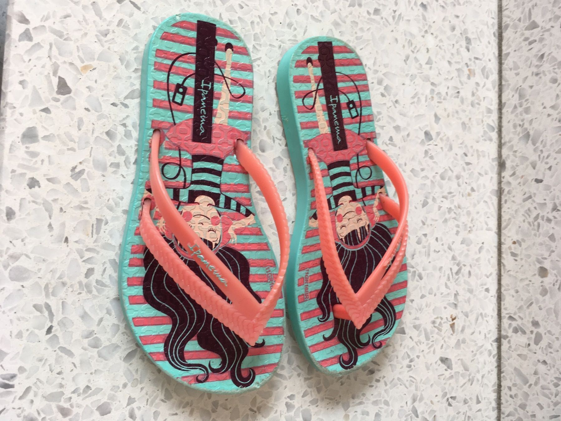 Scarpe per ragazze: Flip Flop Ipanema 25/26 – Usato da Luzern venduto da Aldabema 1