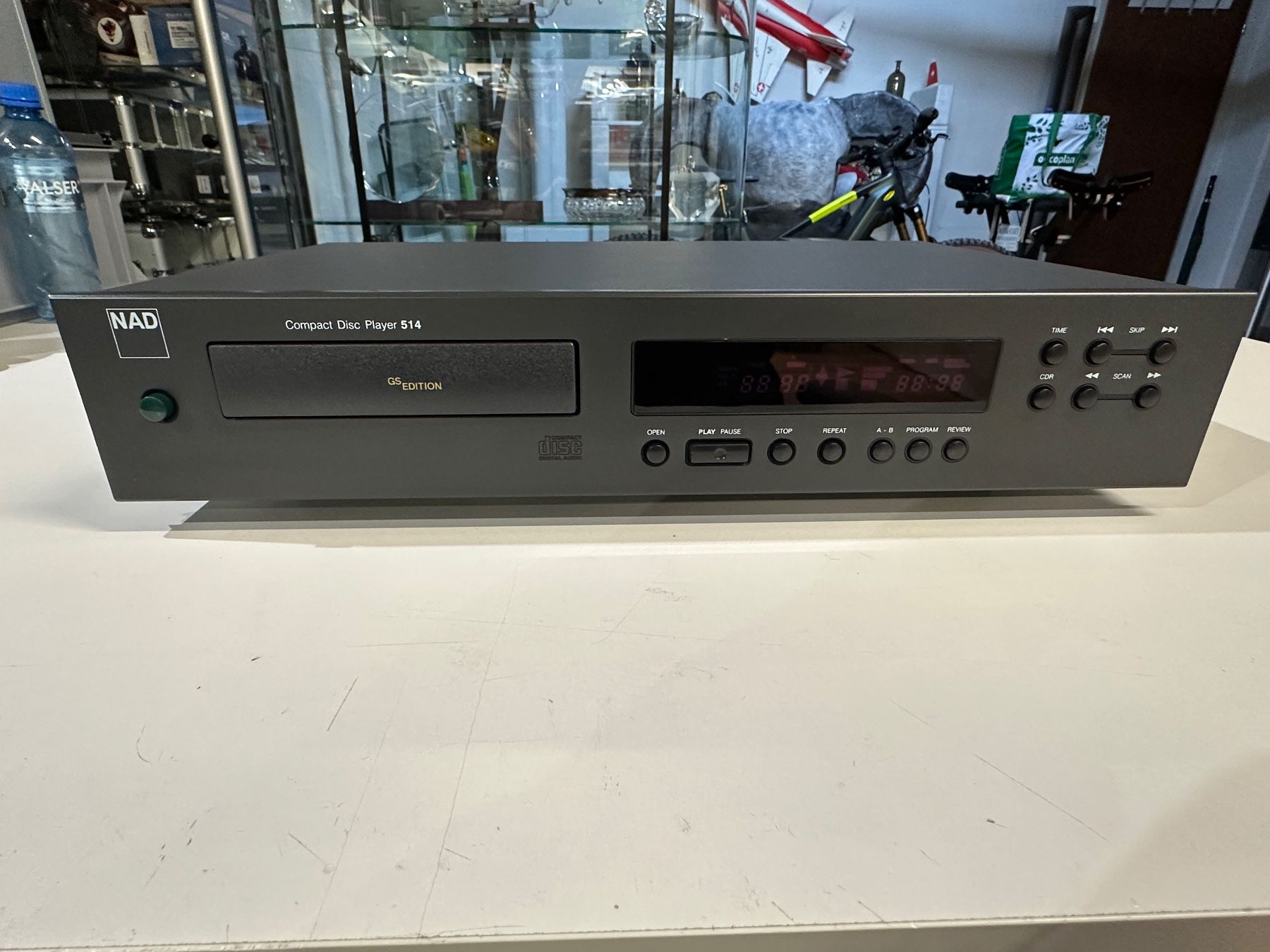 Nad Lettore multimediale & Streamer: NAD CD-Player 514 – Usato da Reinach BL venduto da Tropic_Paradise