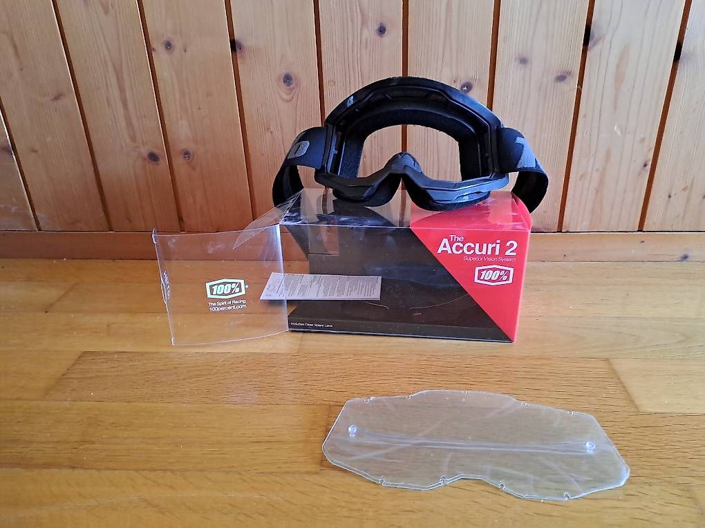 Fox Helme & Visiere: Fox Crosshelm mit 100% Brille – Gebraucht aus Arth von Fab.k20 3