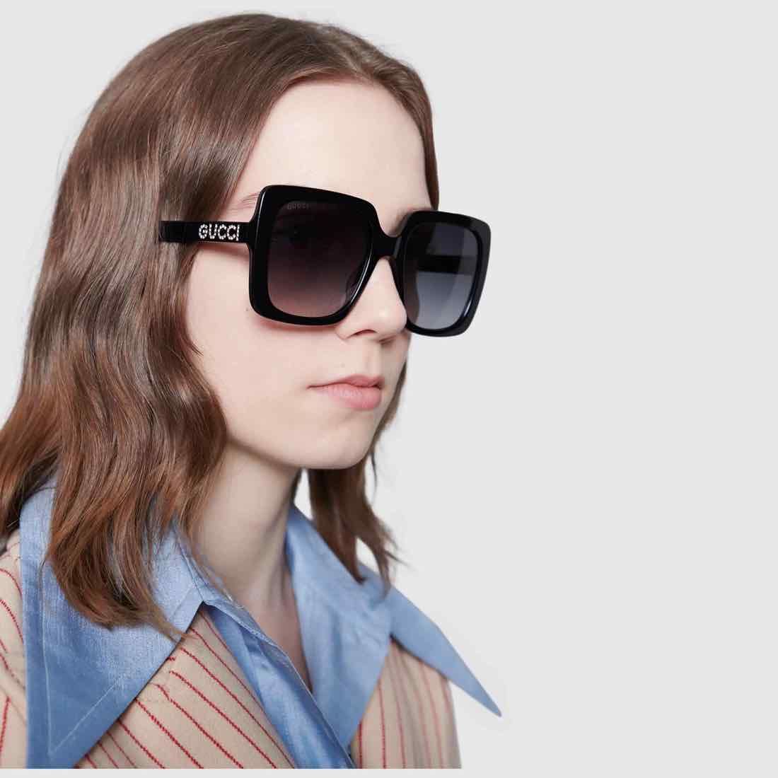 Gucci Occhiali & Lenti: Gucci Sonnenbrille mit crystal Logo schwarz – Nuovo e nell'imballaggio originale da Pfäffikon SZ venduto da EMMA0111 1