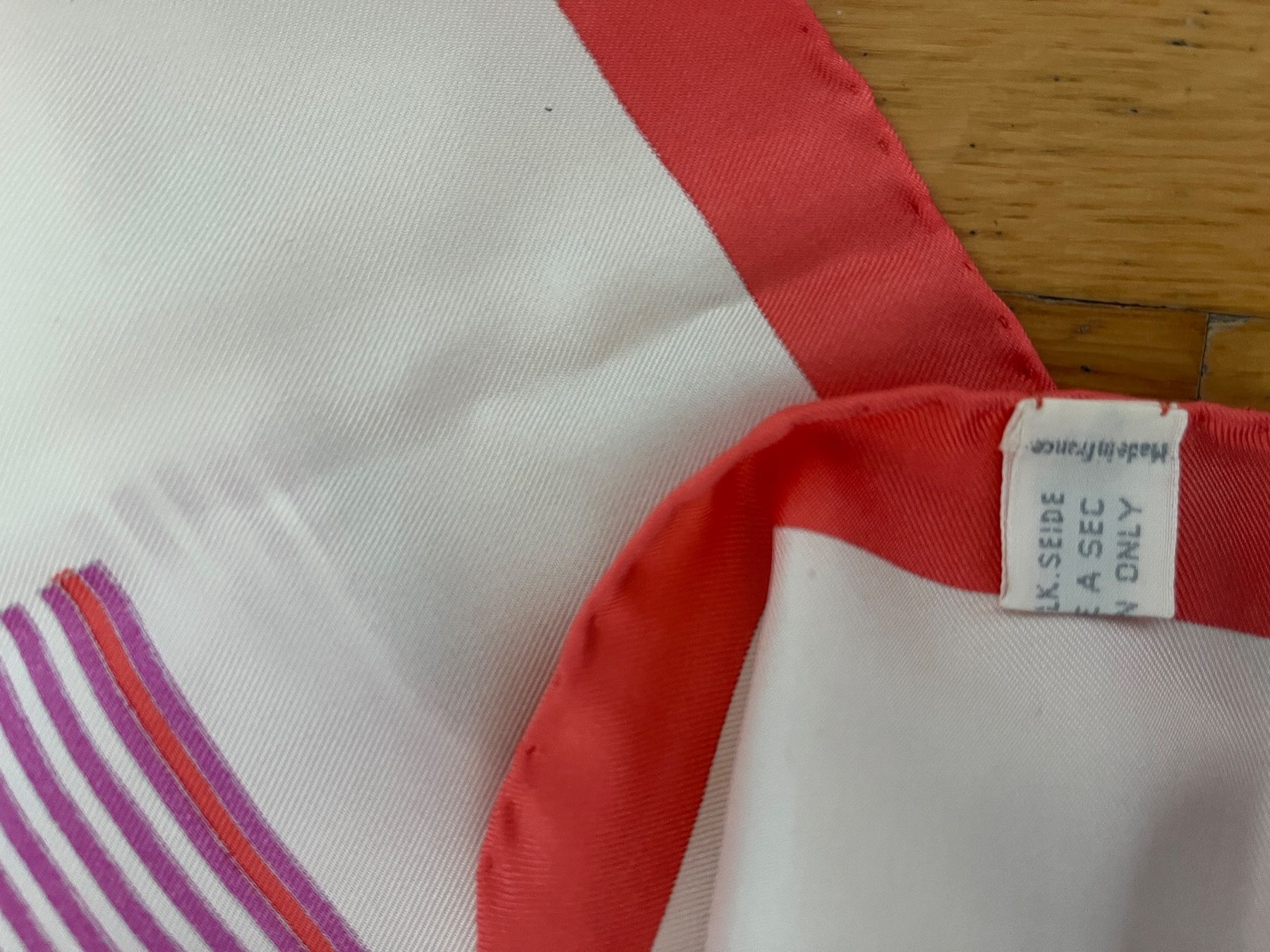 Dior Foulard & Sciarpe: Carré soie Dior – Usato da Mont-sur-Lausanne venduto da Pioutch 3