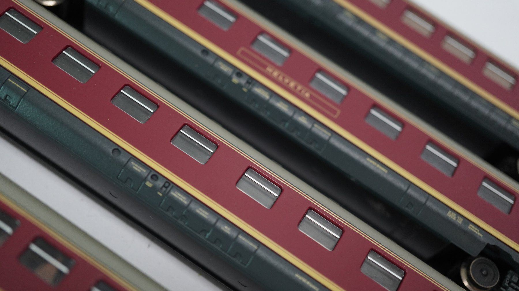 Arnold Modellini di ferrovie: e43 Arnold DB WM 09505 Triebzug 4-teilig – Usato da Thun venduto da evinka_gmbh