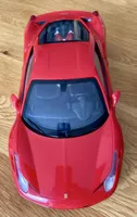 Ferrari 458 Italia, télécommandée