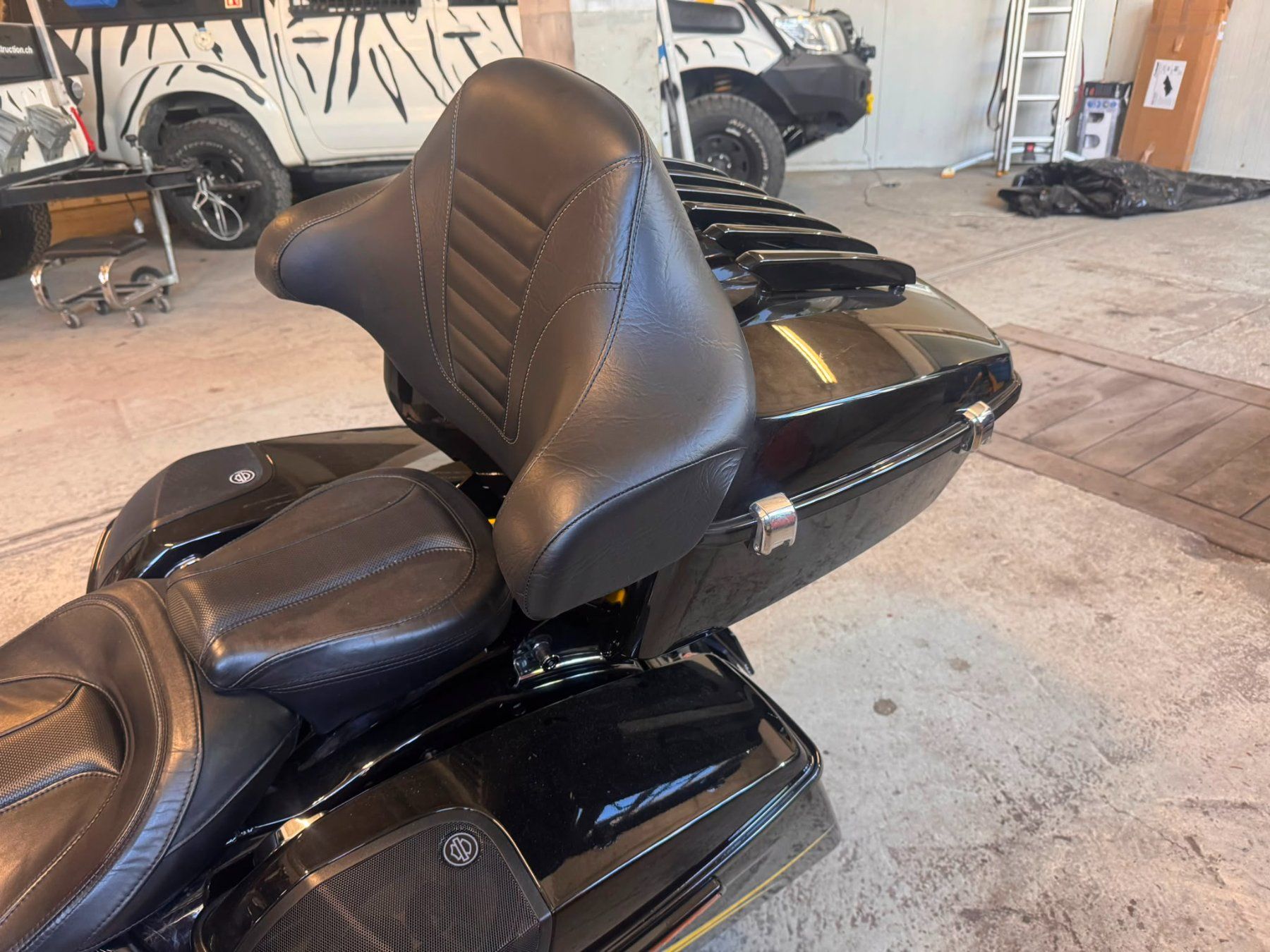 Harley-Davidson Touring: Harley-Davidson Street Glide CVO Screaming Eagle Top Zustand – Usato da Heimisbach venduto da DF_Construction 4