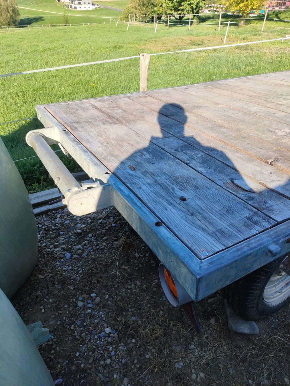 Rimorchi: 2 Achs-Anhänger gratis – Usato da Lüterswil venduto da steyr650 1