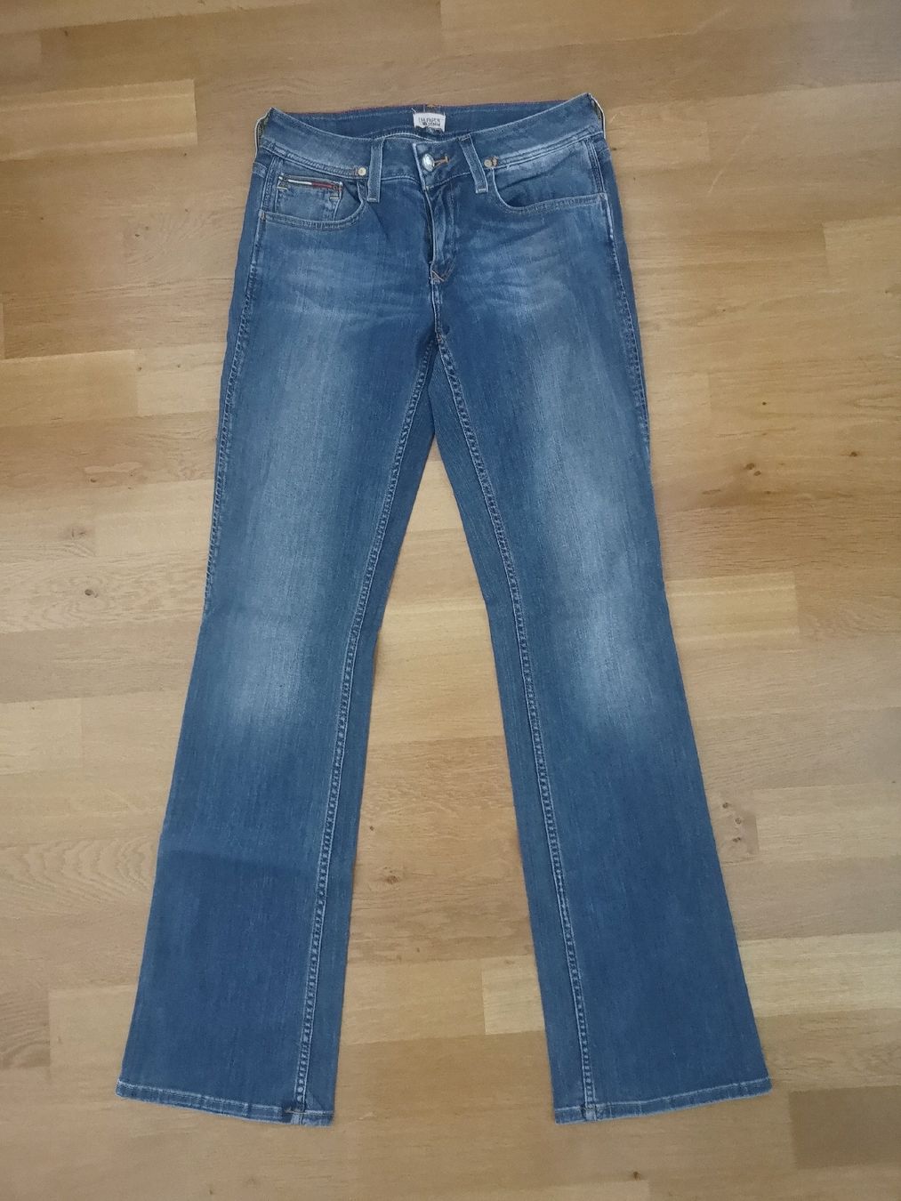 Tommy Hilfiger Jeans: Hilfiger Jeans "Rhonda" W30 L34 – Usato da Niederbipp venduto da kevintifu20 1