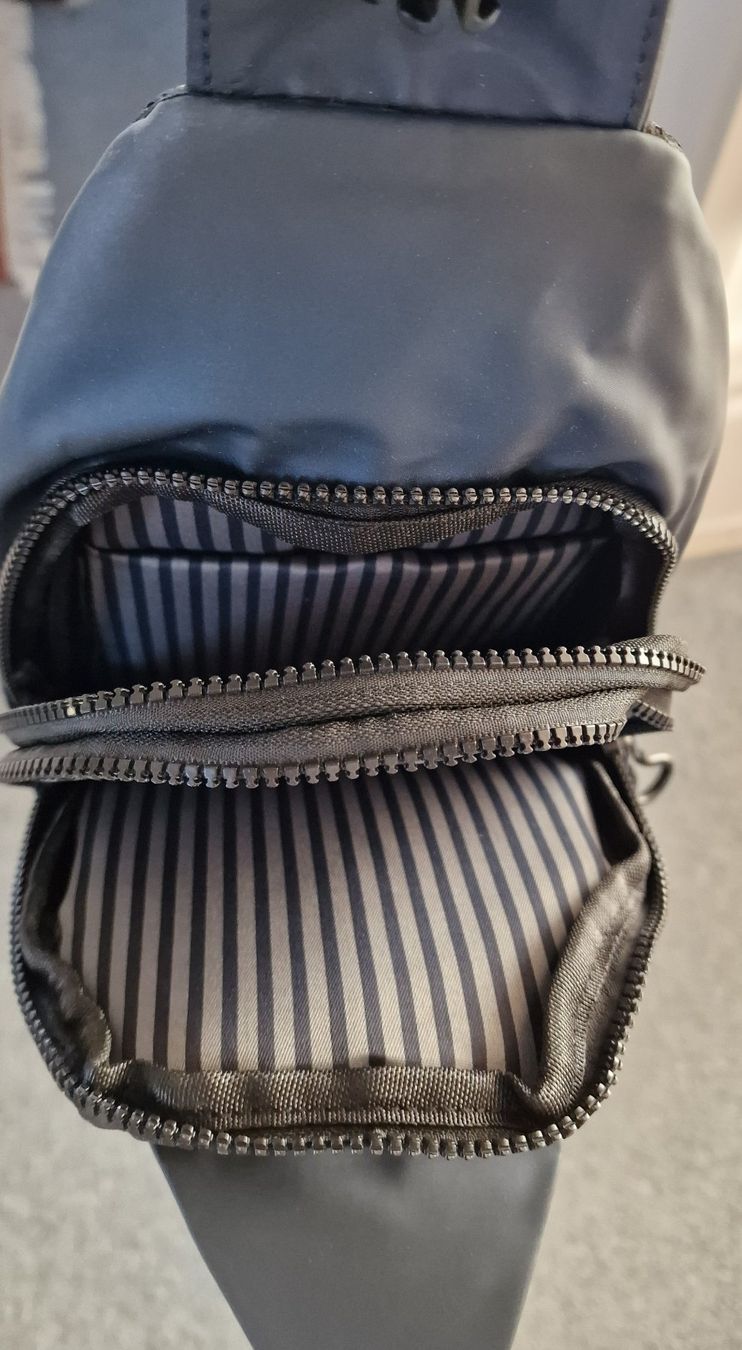 Borse da donna: Schultertasche – Usato da Frauenfeld venduto da Maschia 3