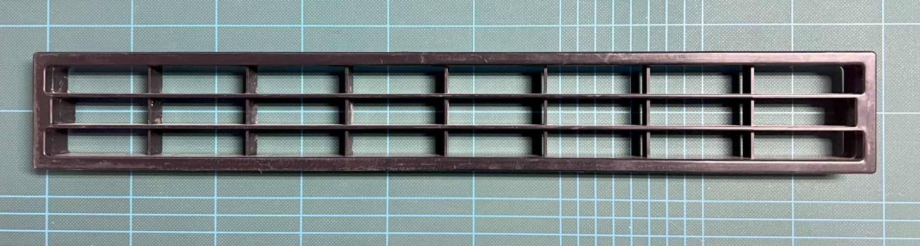 Ventilazione: Lüftungsgitter Kunststoff Schwarz – Usato da Leimbach TG venduto da easydiver87