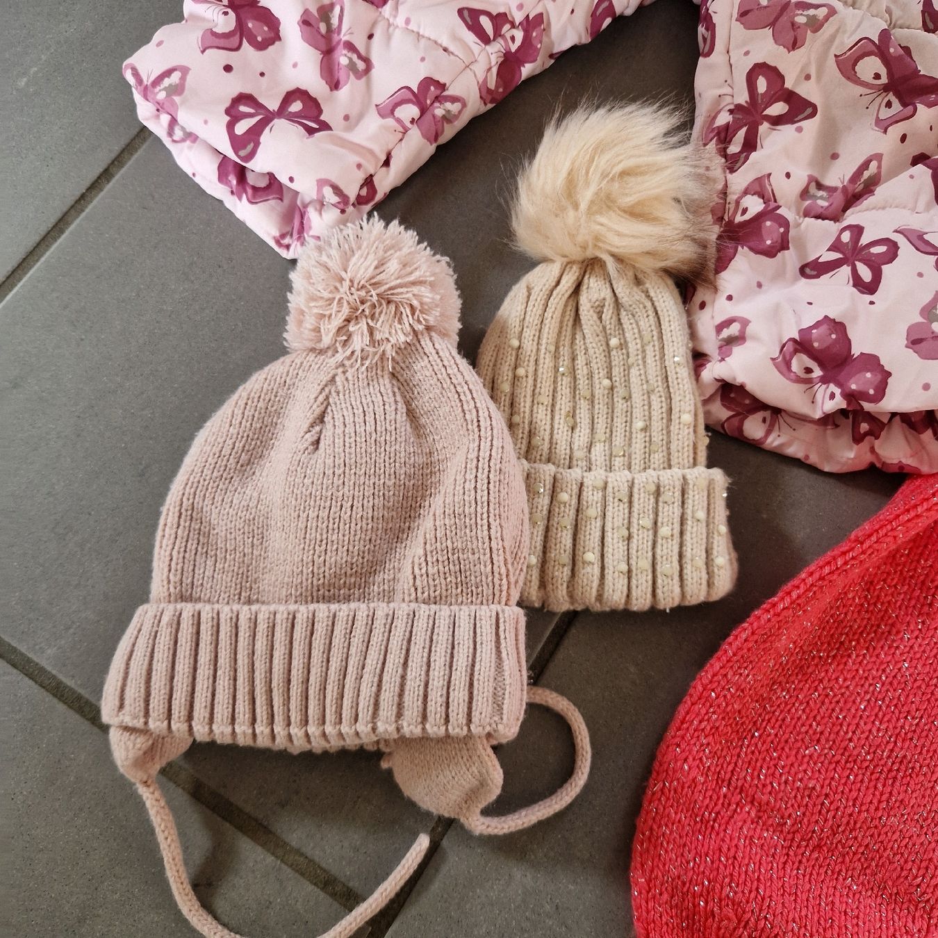 Lotti & Set di vestiti: Winter Kleiderpaket Mädchen gr 86 / 92 – Usato da Thayngen venduto da Misanthrop01 2