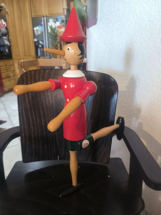 Figurine Pinocchio articulée en bois