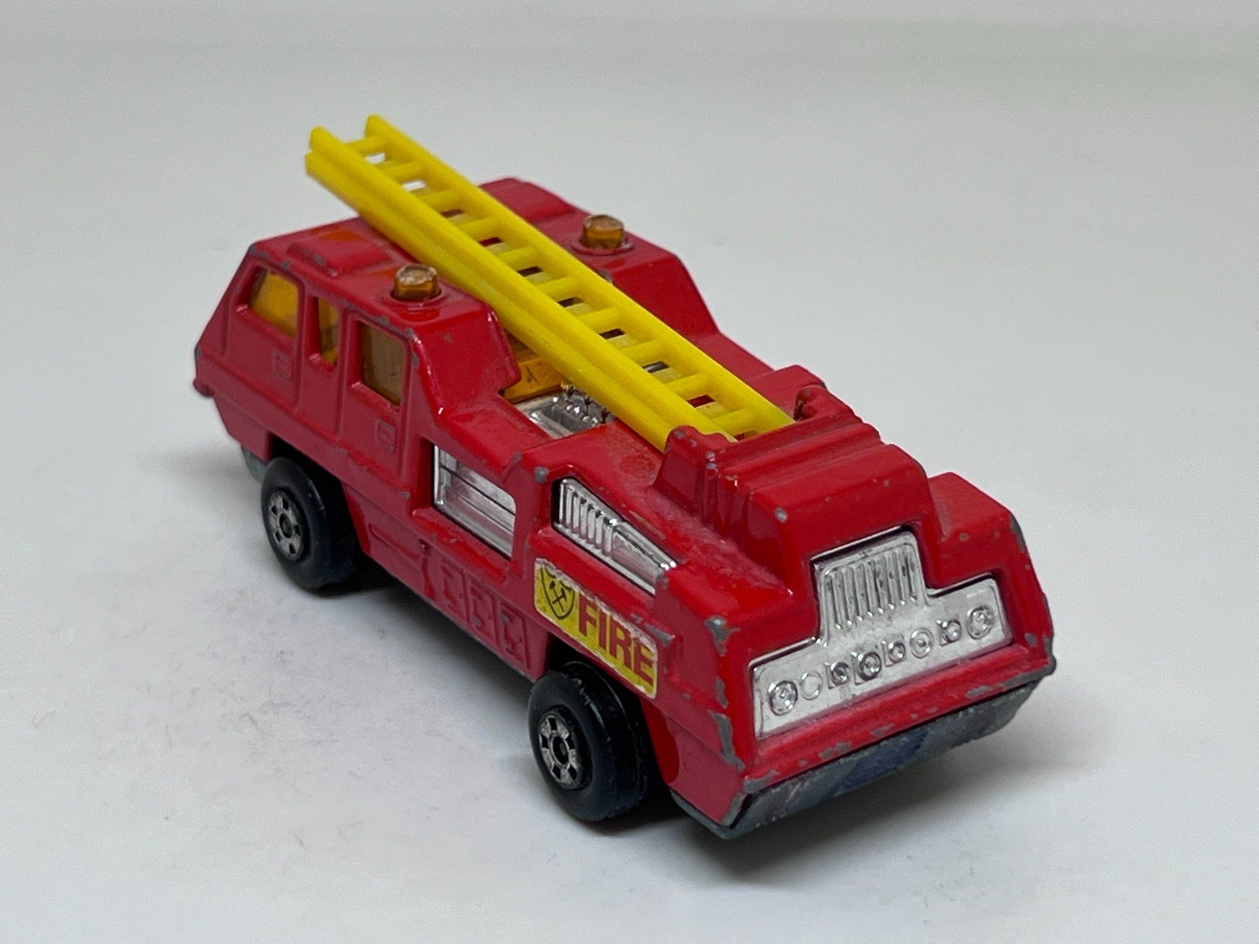 Matchbox Modellautos: Matchbox Blaze Buster #489 – Gebraucht aus Wildegg von LaaBoutique 2