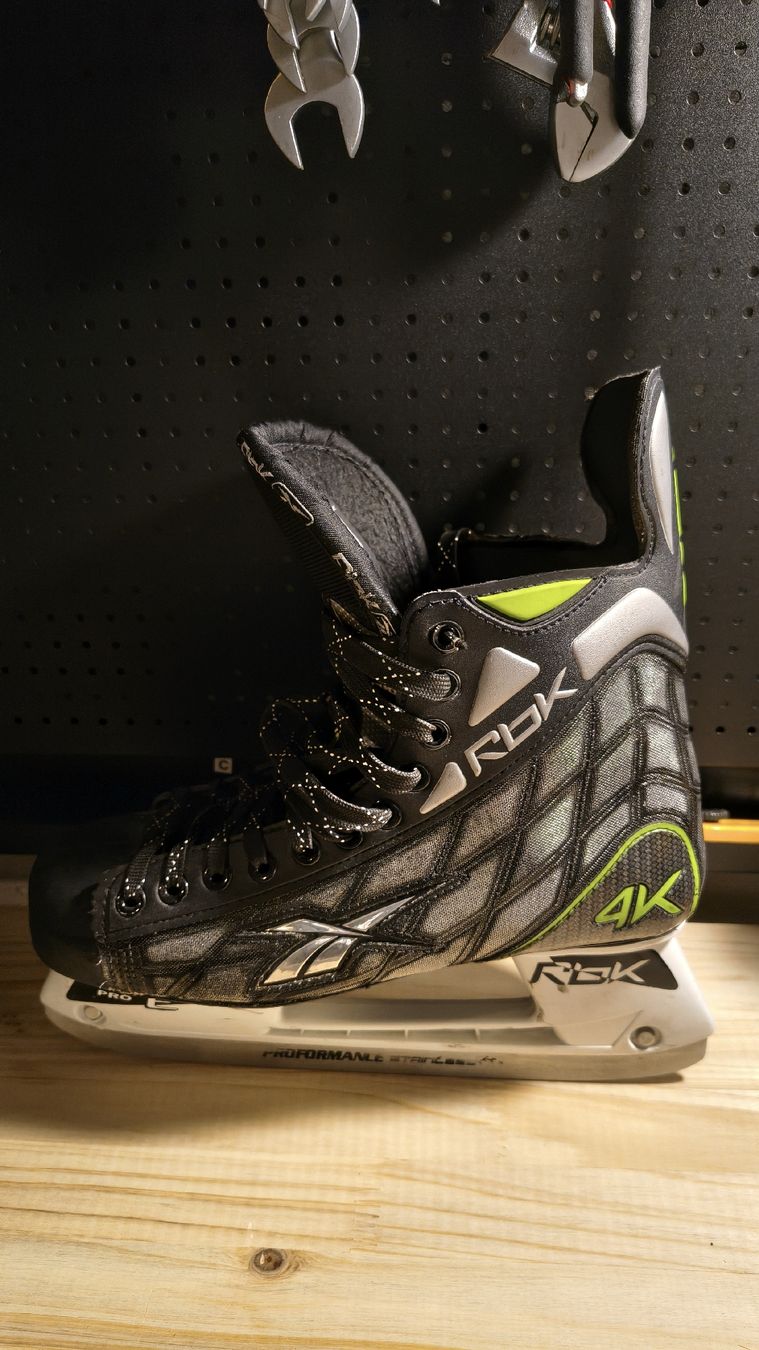 Reebok Pattini da ghiaccio: Schlittschuhe RBK 4k – Usato da Künten venduto da Momi29