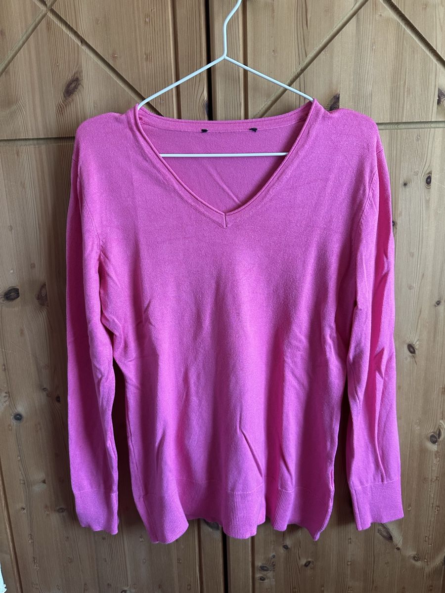 Pullover & Sweatshirts: Pink Pullover, V-Ausschnitt, Grösse M, Baumwolle – Neu (gemäss Beschreibung) aus Hergiswil NW von kaufe_at_kaufmann 4