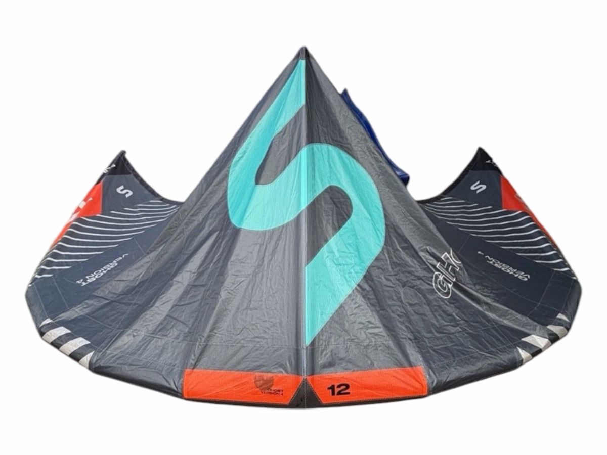 Slingshot Aquilone: Kite SLINGSHOT GHOST V4 in 12m2 – Nuovo (secondo la descrizione) da Winterthur venduto da greypanther