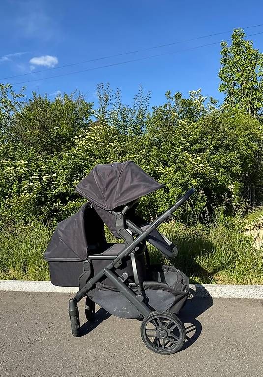 UPPAbaby Carrozzine: Uppababy Vista V2 – Usato da Hausen AG venduto da 1lo 3