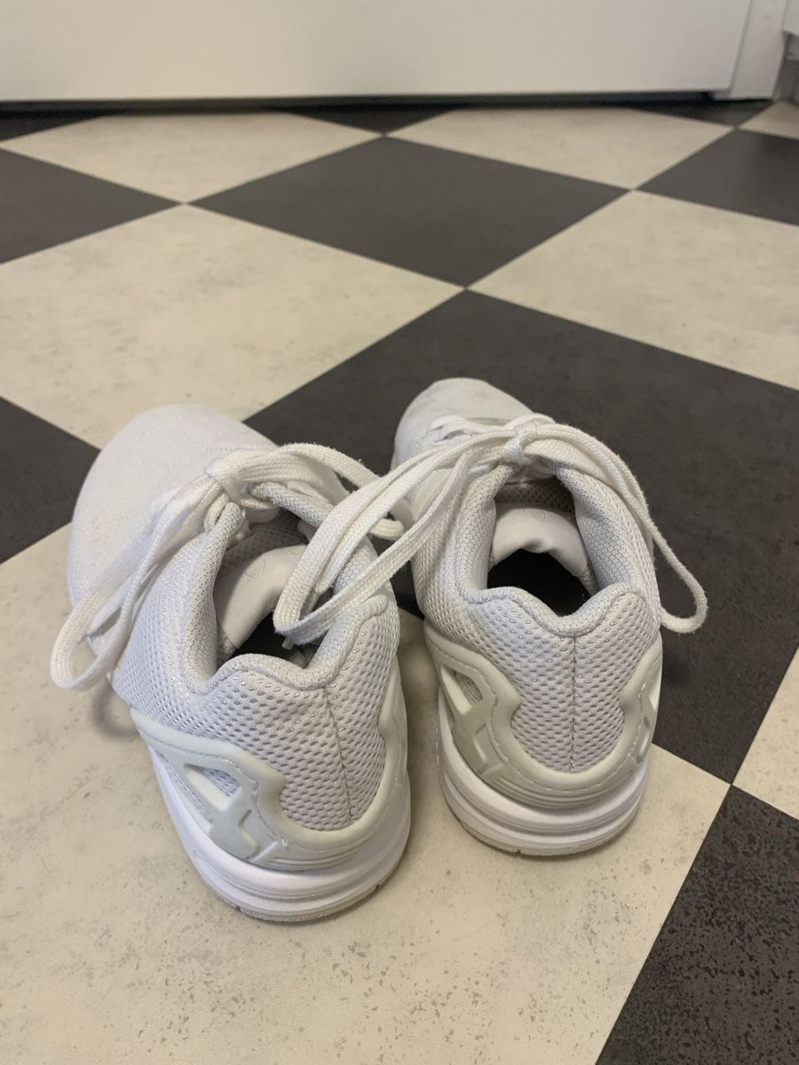 Adidas Chaussures hommes: Adidas – D'occasion à Luzern par Boudin03 2
