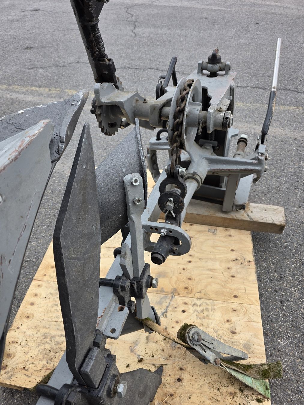 Pflüge: Anbau Pflug für Oldtimertraktor – Gebraucht aus Baar von alf_682d 1