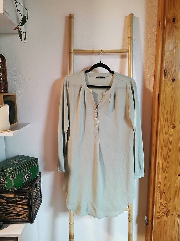 Blusen: Lange, luftige Bluse – Gebraucht aus Neuhausen von NatWag