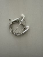 Earpods apple