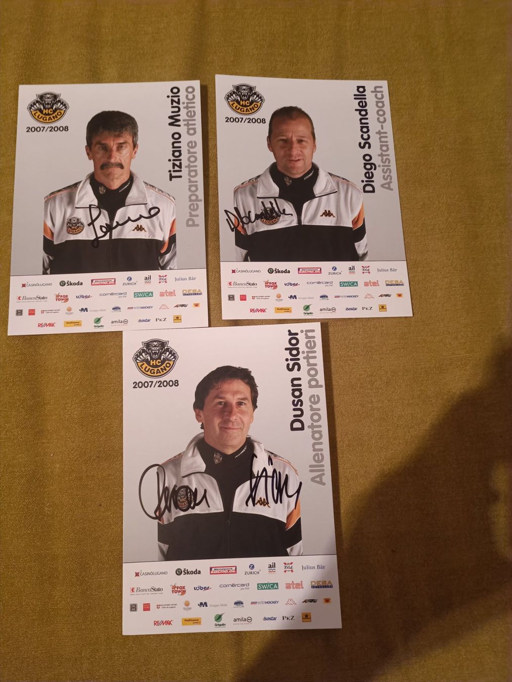 Autografi: 27x HC Lugano 2007/08 - handsignierte A5 Autogrammkarten – Usato da Menziken venduto da Artographs 2