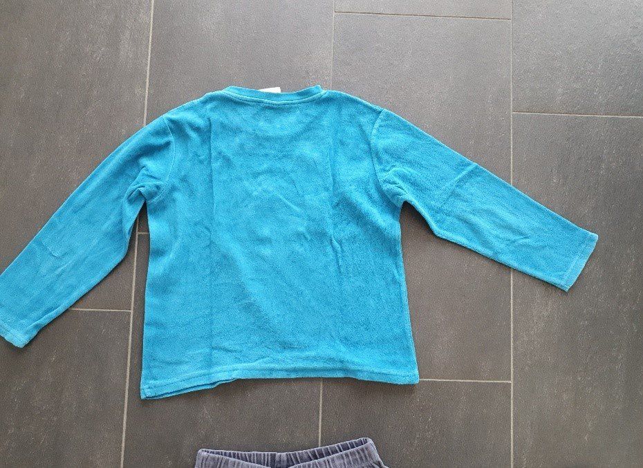 Pigiama & Simili: Pjama Gr. 128 – Usato da Oberegg venduto da Roberto24 2