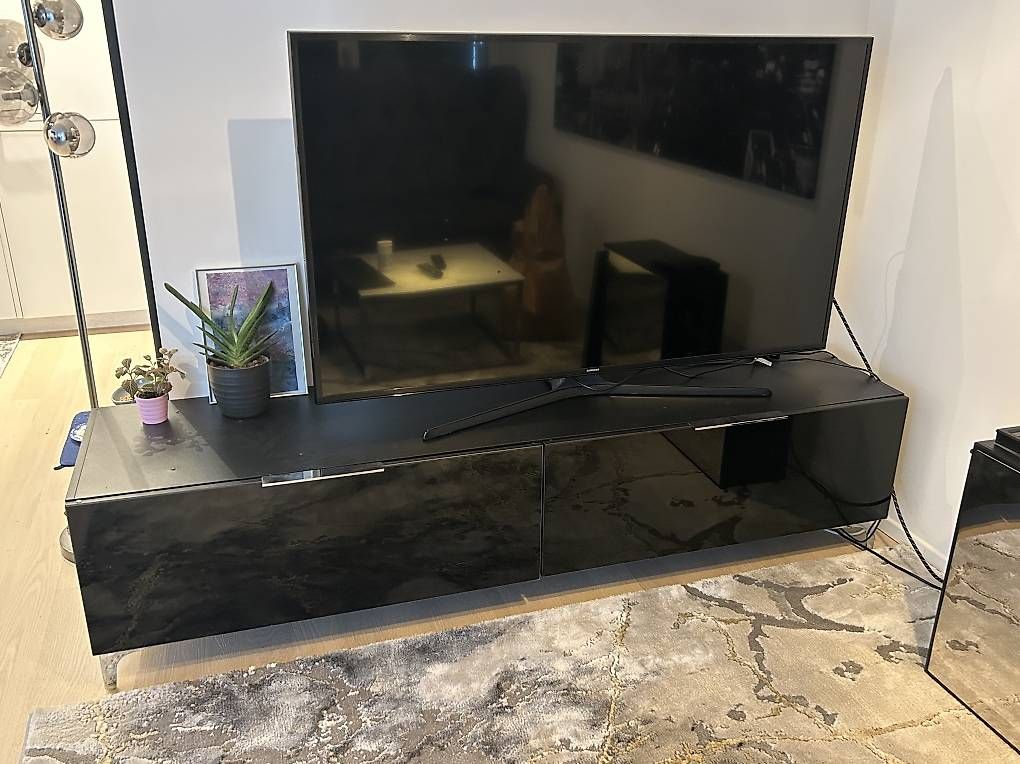 Pfister Mobili TV: TV - Möbel / Lowboard – Usato da Zürich venduto da log_9dpm