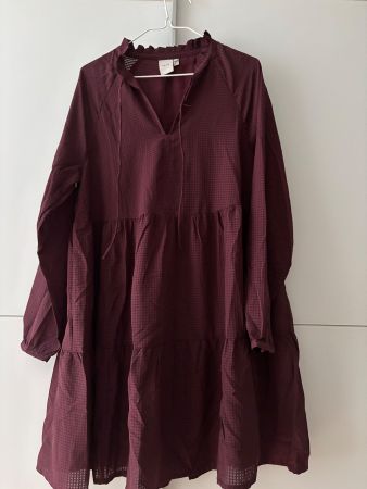 Damenkleid von Ichi in Grösse XS