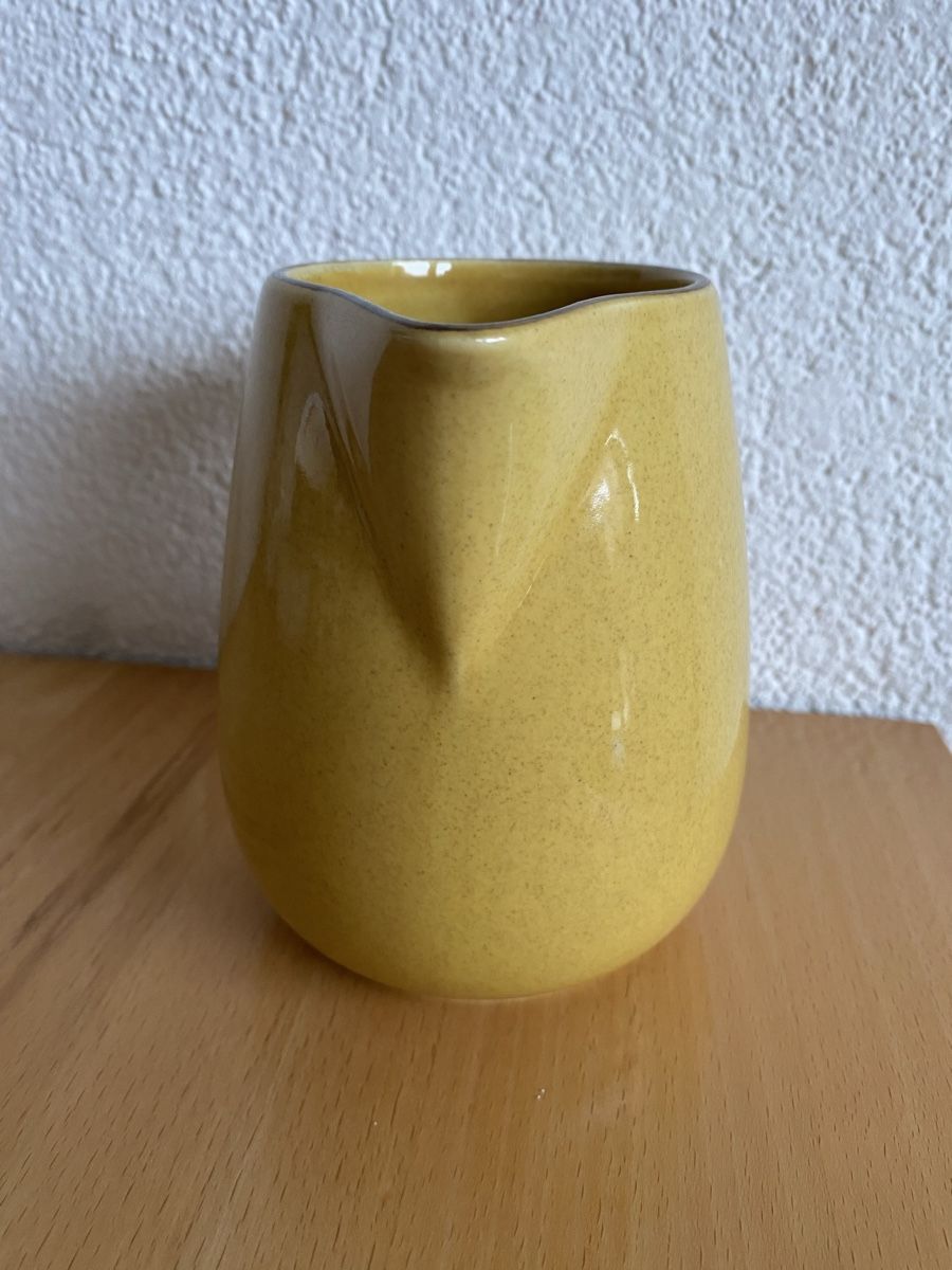 Rössler Caraffe: Rössler Krug senfgelb 0.65 Liter – Usato da Schwarzenburg venduto da Michellu 1