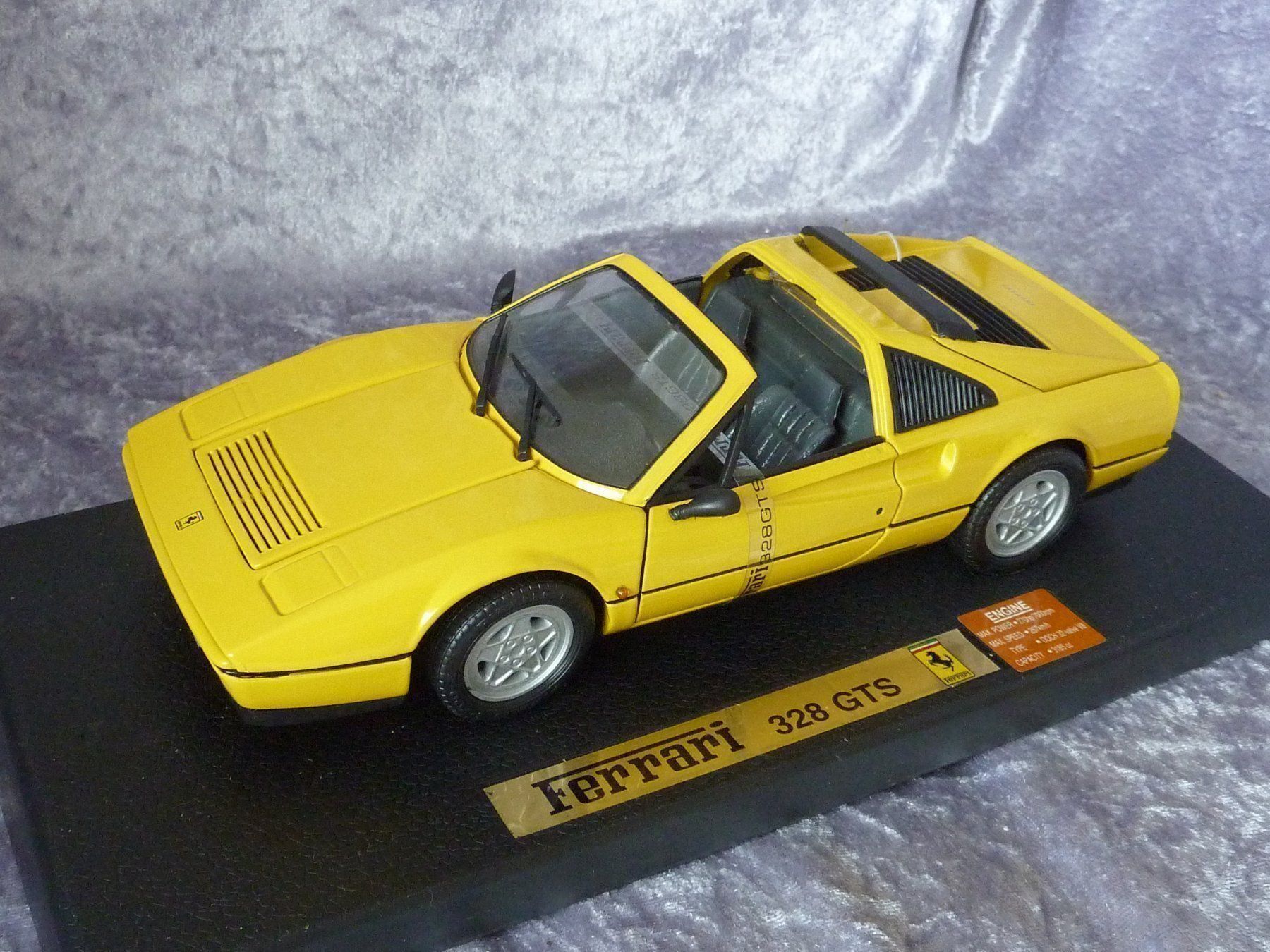 Ferrari Modellautos: Ferrari 328 GTS  1:18 – Neu und originalverpackt aus Dürrenäsch von modellautos4you
