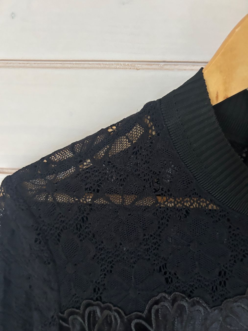 Sandro Vestiti: Sandro Paris Kleid - Gr. 38 – Nuovo e nell'imballaggio originale da Illnau venduto da Monkky 4
