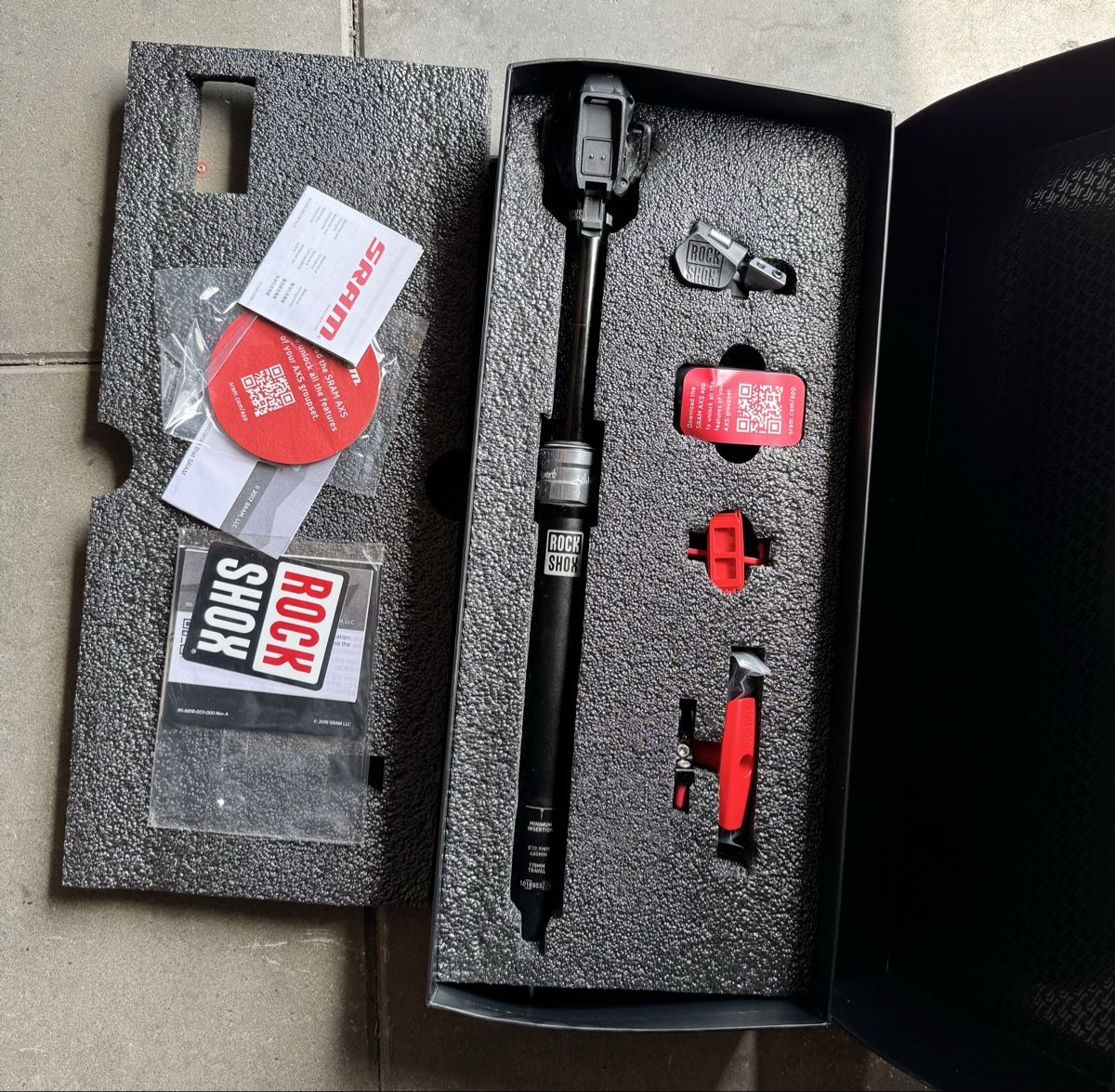 Rockshox Ersatzteile: Rockshox Reverb axs – Gebraucht aus Domat-Ems von Latoma
