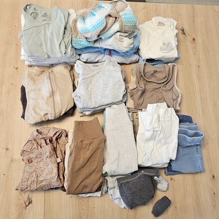 Riesiges Baby Kliderset Grösse 62-68
