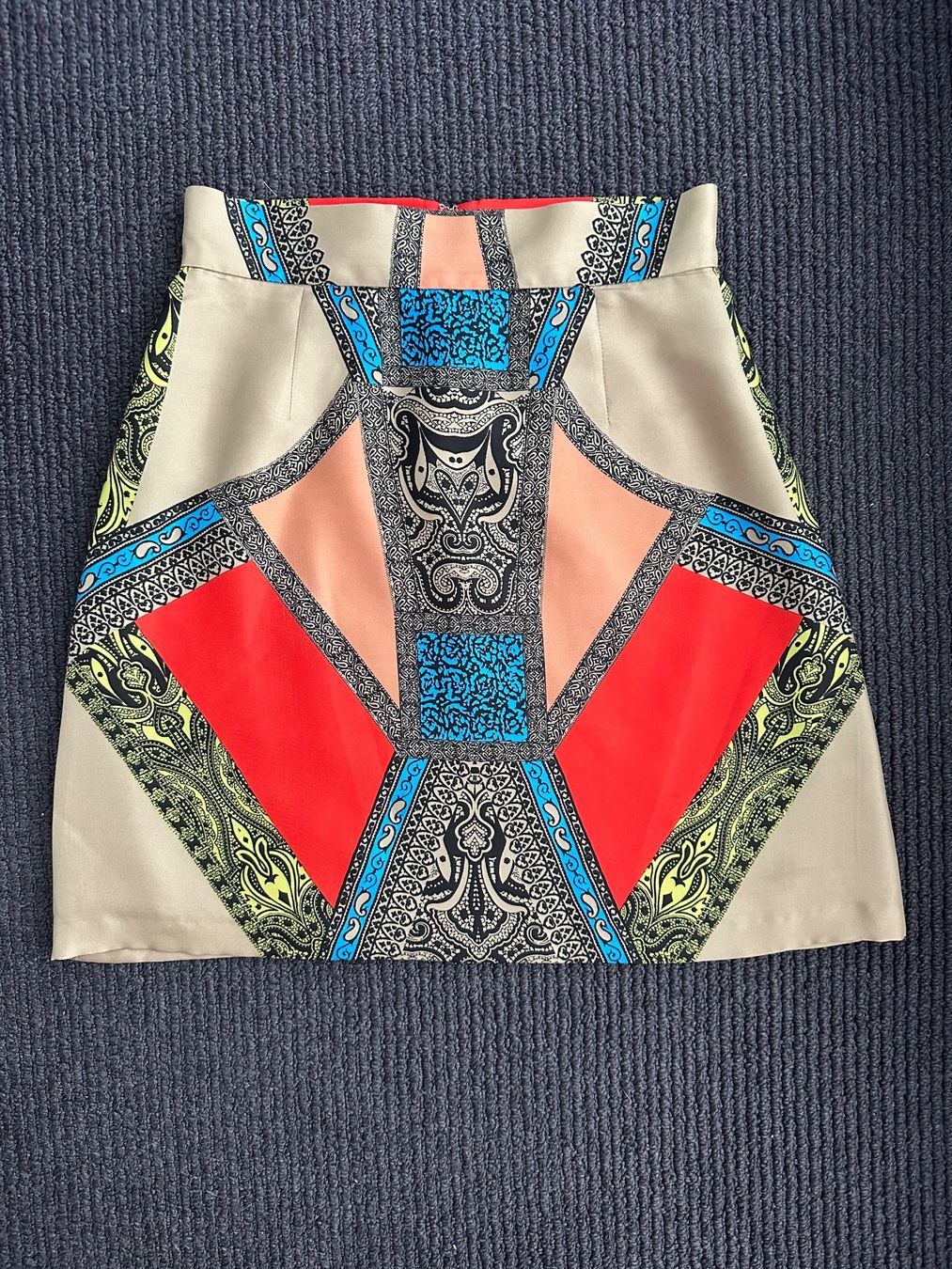 Etro Gonne: Orig. ETRO Seidenrock, 34-36 – Usato da Lachen SZ venduto da zabalina