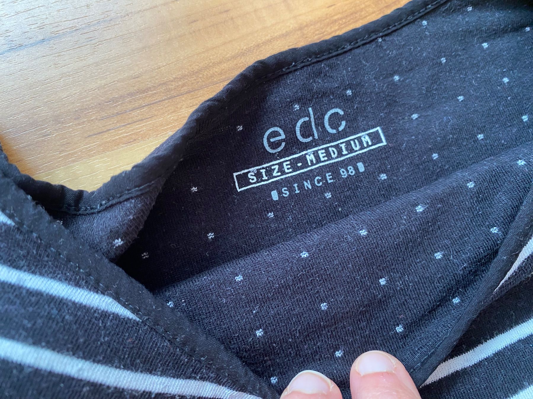 Esprit Pullover & Sweatshirts: edc by Esprit LA Shirt, Gr. M – Gebraucht aus Summaprada von hirschuh506 1