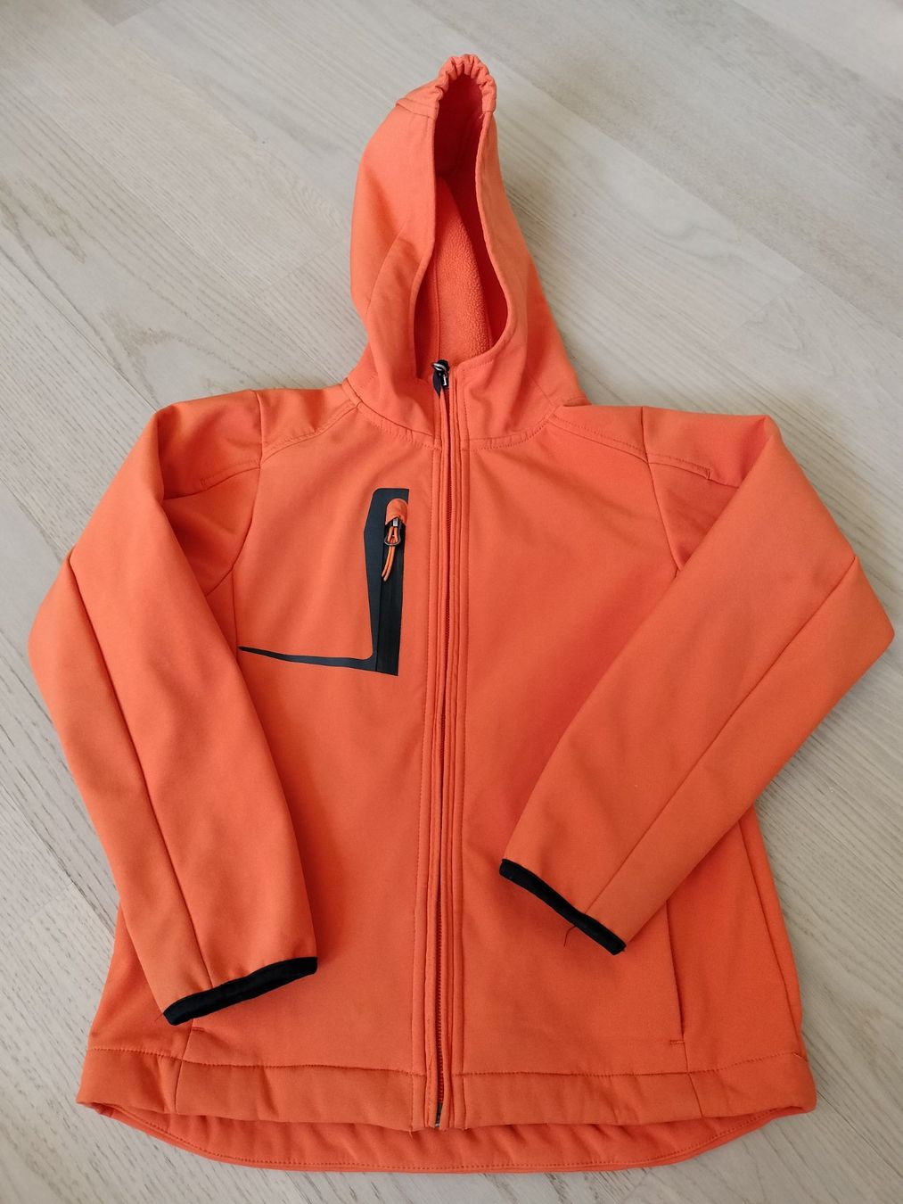 Giacche & Cappotti: Softshell Orange Grösse 8 – Usato da Neftenbach venduto da TheKringel