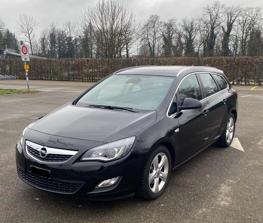 Opel Astra Sports Tourer Gebraucht