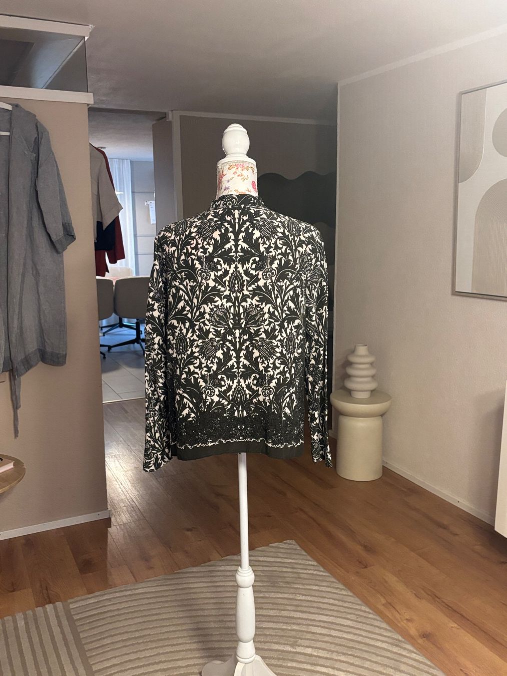 Blusen: Windsor Bluse 100% Seide – Gebraucht aus St. Margrethen SG von dijanaO 1