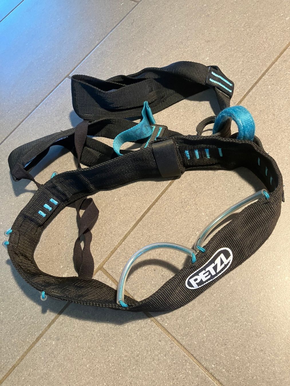Petzl Attrezzatura da arrampicata: Klettergurt Petzl Alfa Grösse M – Usato da Winznau venduto da gugi2009