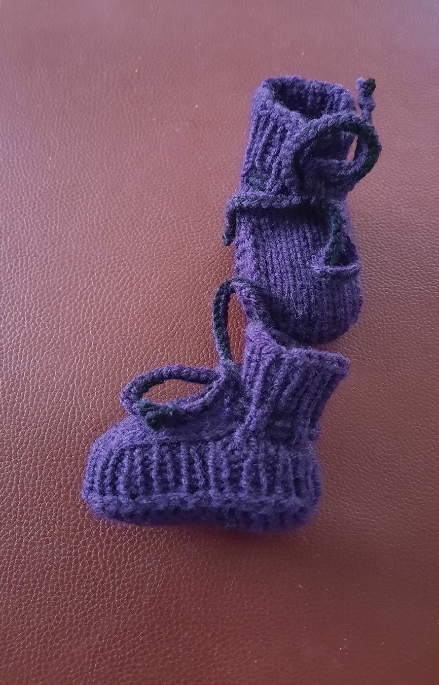 Calze per bambini: Babysöckchen Babyschühchen – Nuovo (secondo la descrizione) da zufikon venduto da braemestaender01 1