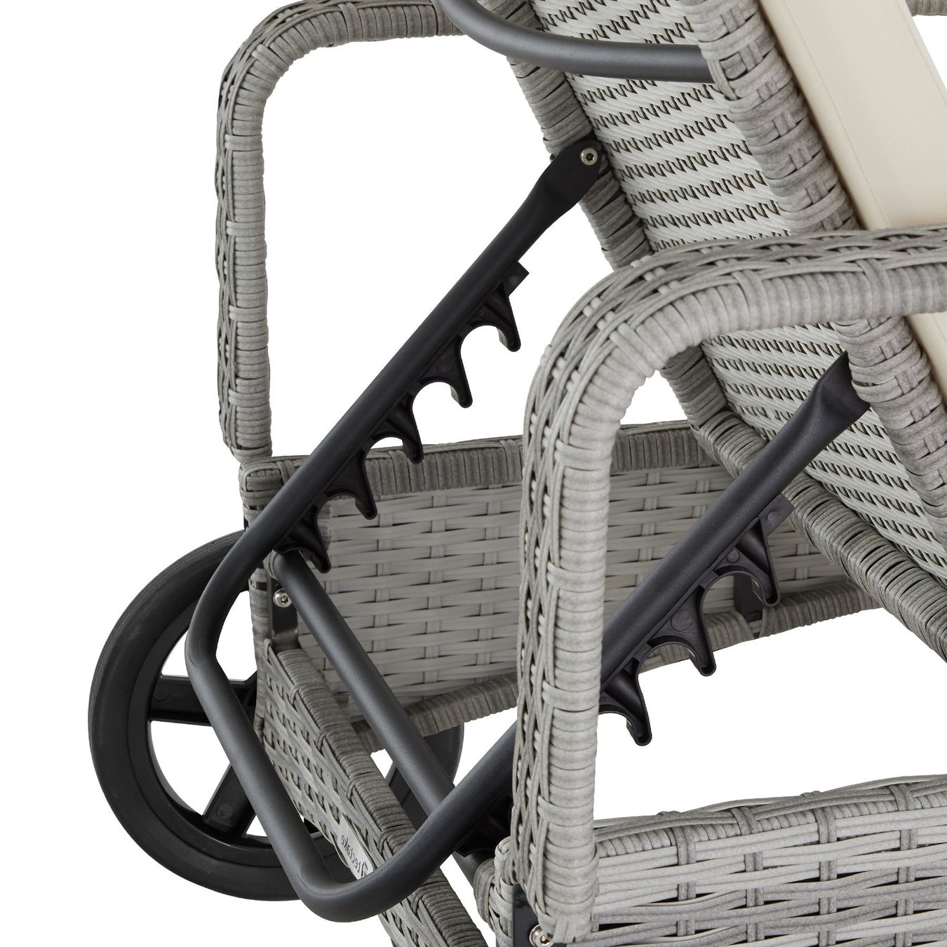 Sedie a sdraio: Aluminium Rattan Sonnenliege Cassis hellgrau – Nuovo (secondo la descrizione) da Murten venduto da Roland.Kemmer.AG 3