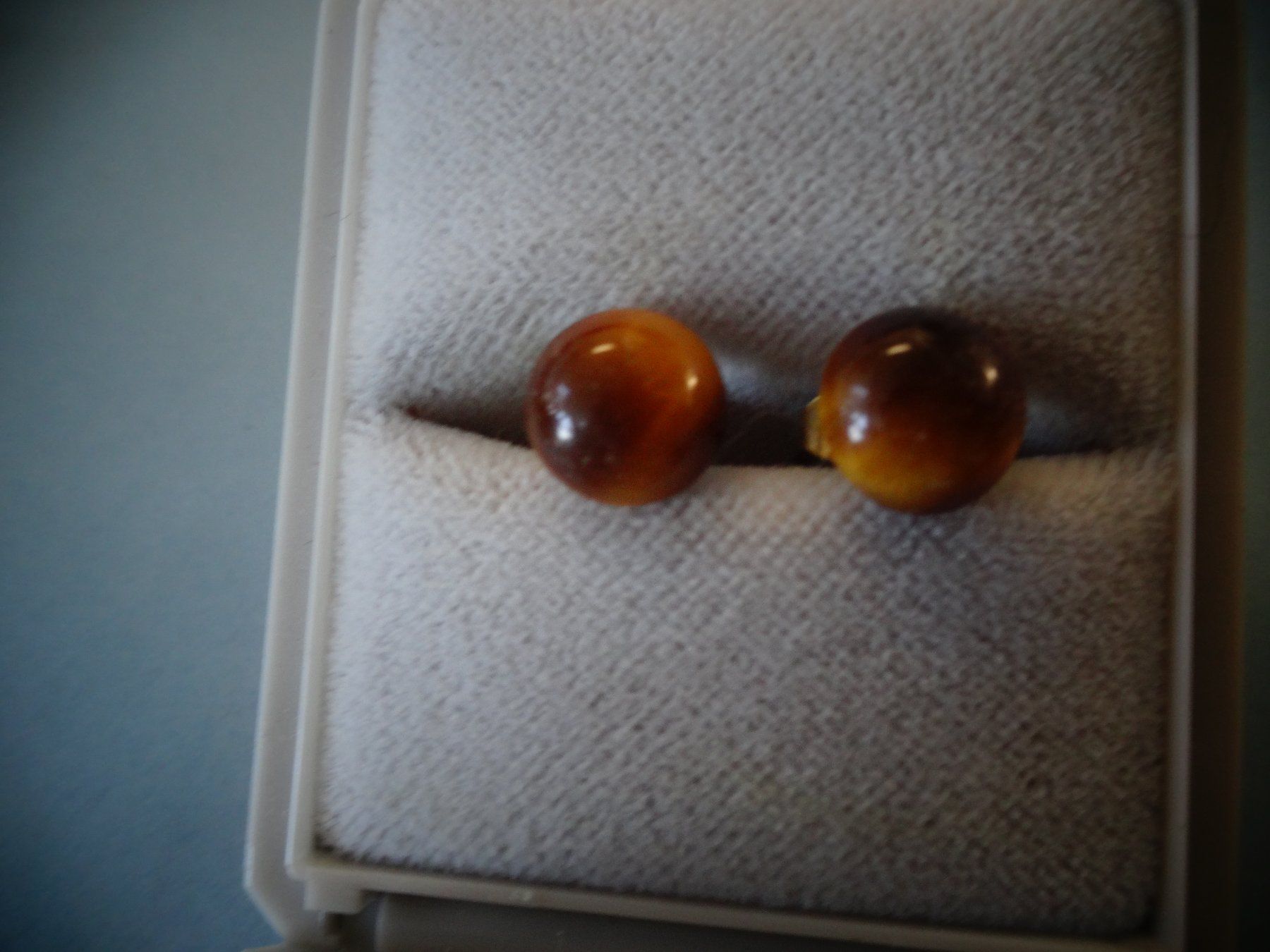 Boucles d'oreille: Alte Ohrstecker – D'occasion à Neerach par jenny062 1