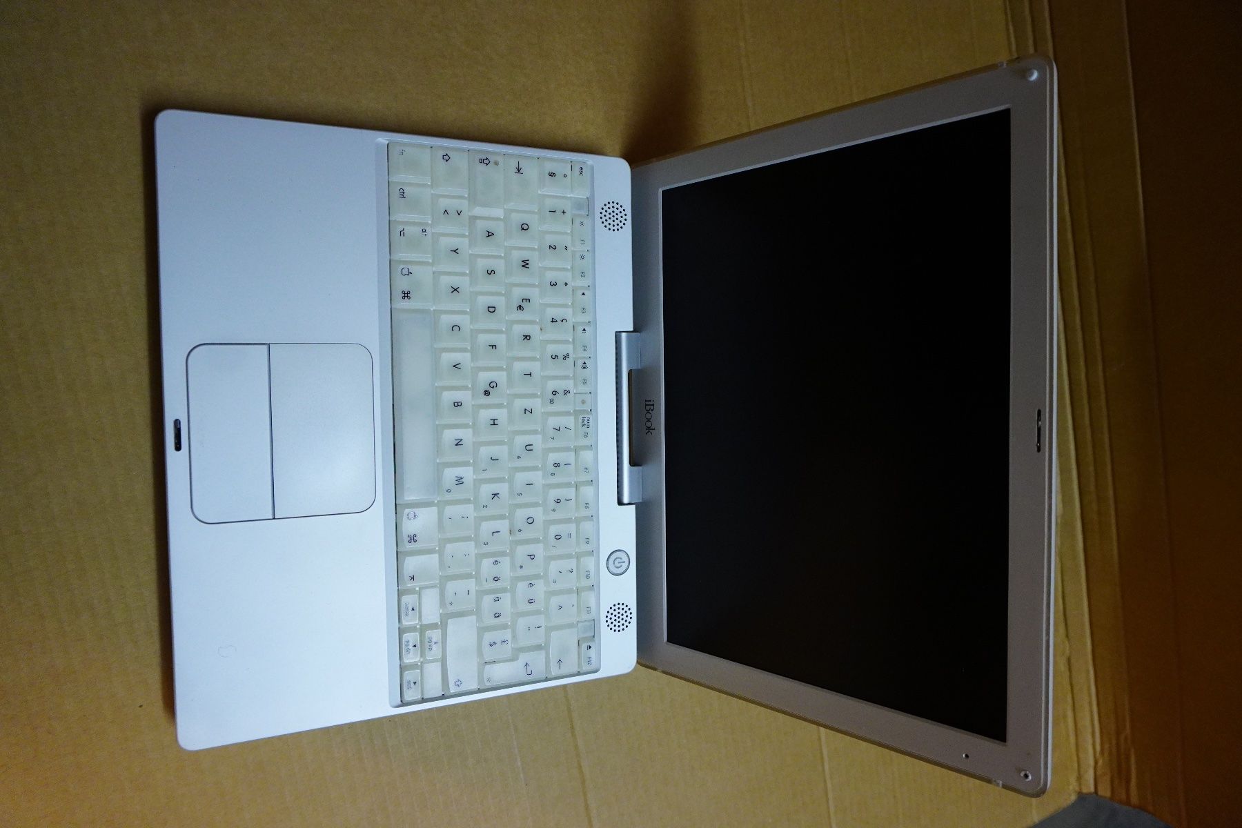 Apple Notebooks: Vintage MacBook – Gebraucht aus Chur von JennyAlexander 1