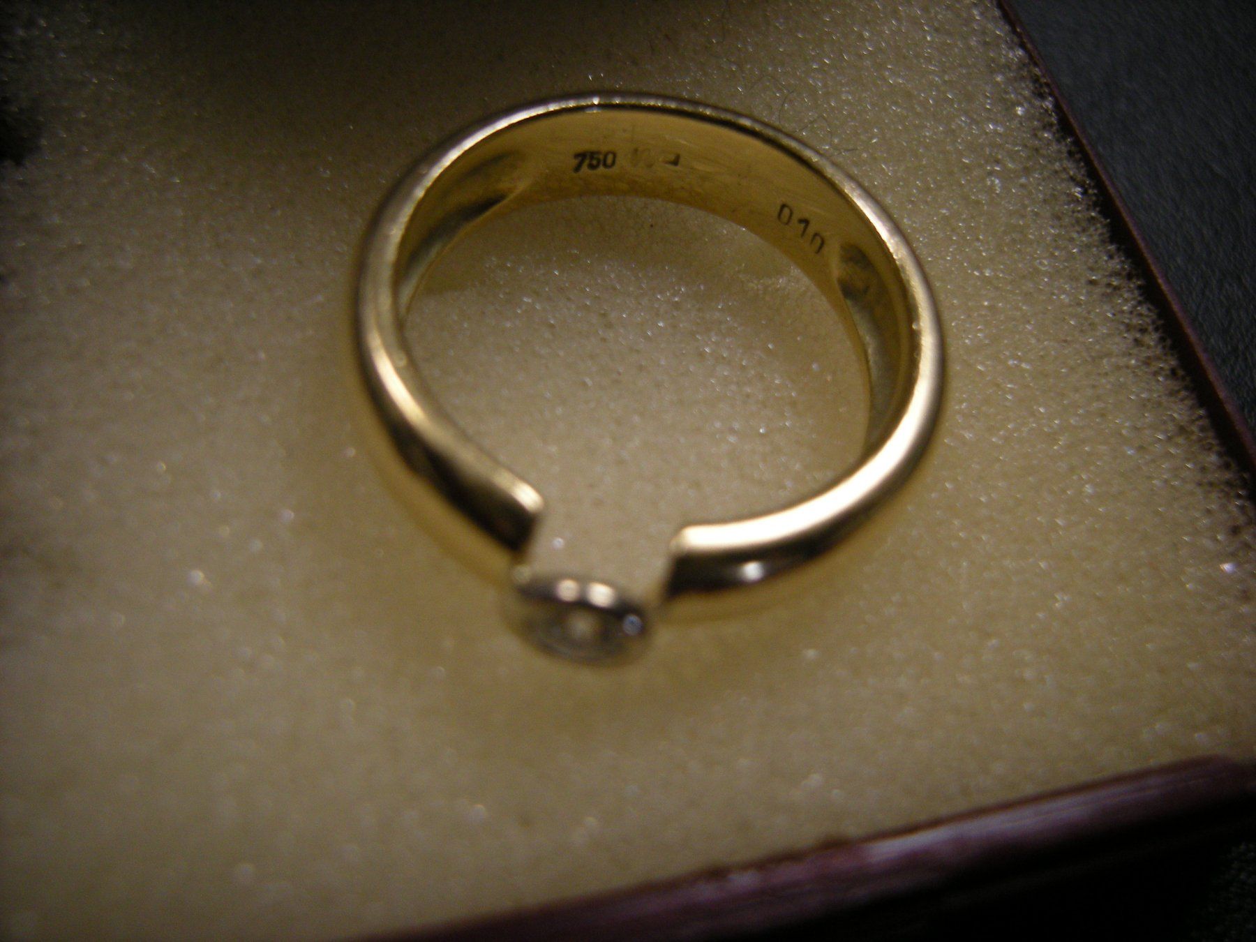 Ringe: Gold Ring 750 Solitaire mit Brillant Gr. 53 – Gebraucht aus Holziken von Rupe 1