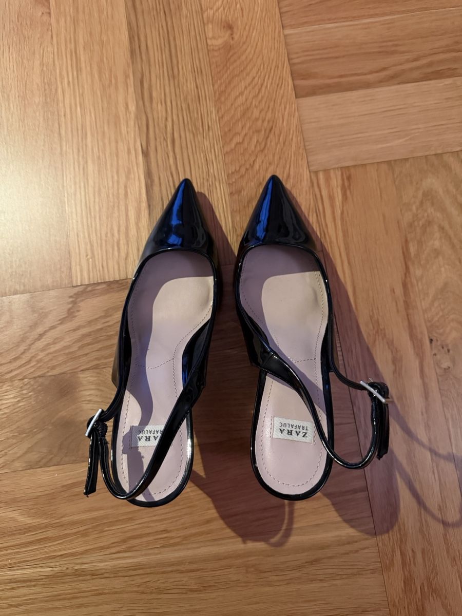 Zara Scarpe da donna: Zara Lack-Pumps Gr. 36 – Nuovo (secondo la descrizione) da Hausen am Albis venduto da Tyllenajoe