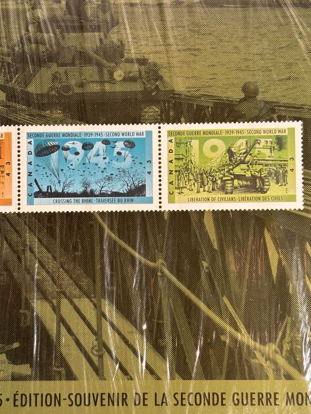 Tutti i francobolli: Timbres-postes souvenirs de la seconde guerre mondiale. – Nuovo e nell'imballaggio originale da Clarens venduto da Scottoara 2
