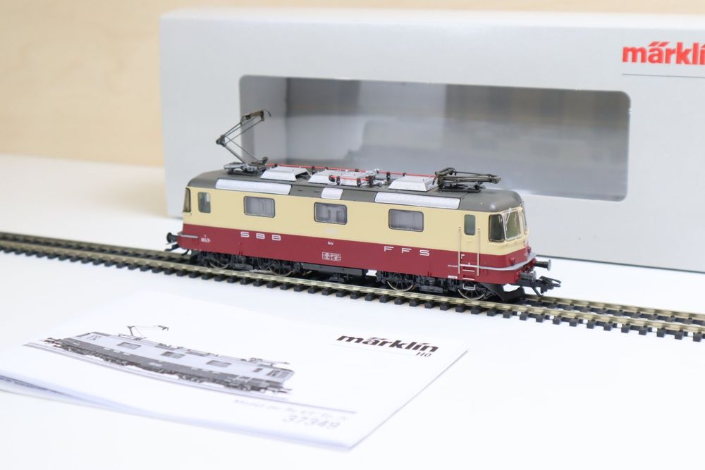 Märklin SBB TEE Re 4/4 E-Lok - MFX + Sound 37349 - selten (Gebraucht ...
